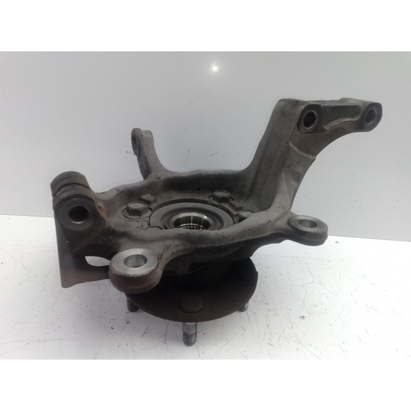 Recambio de mangueta delantera izquierda para nissan qashqai (j10) 2.0 16v cat referencia OEM IAM 40015JD040  
