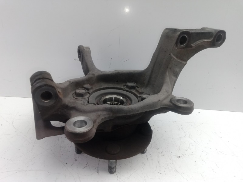 Recambio de mangueta delantera izquierda para nissan qashqai (j10) 2.0 16v cat referencia OEM IAM 40015JD040  