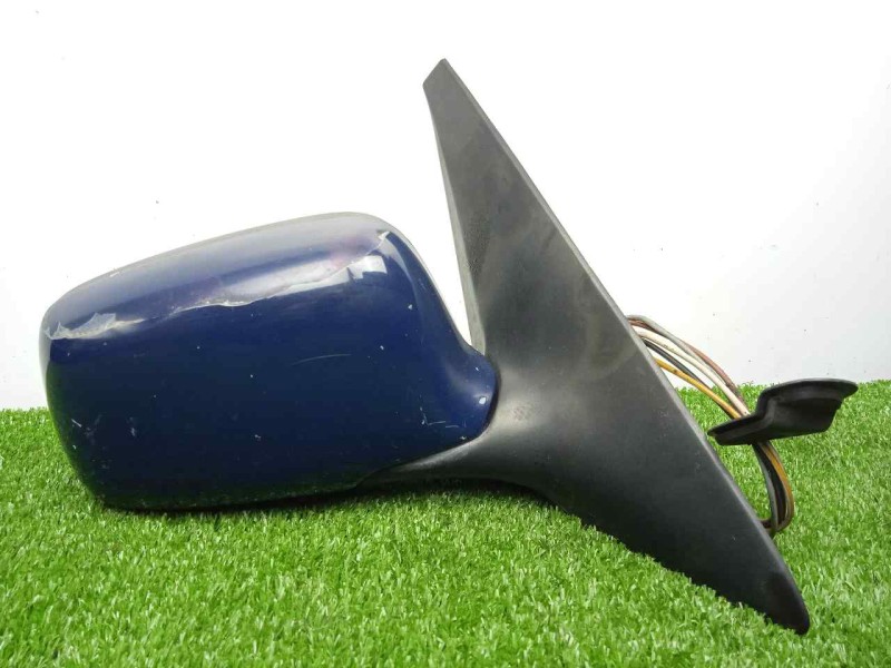 Recambio de retrovisor derecho para volvo serie 460 1.9 turbodiesel referencia OEM IAM  ELECTRICO - 5.PINES AZUL