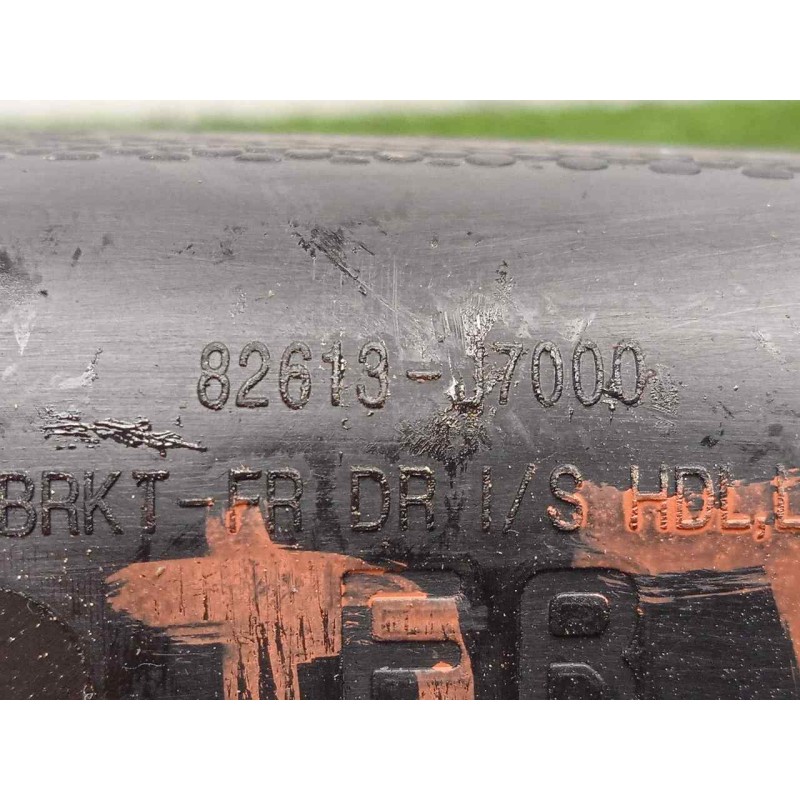 Recambio de maneta interior delantera izquierda para kia ceed 1.0 tgdi cat referencia OEM IAM 82613J7000  