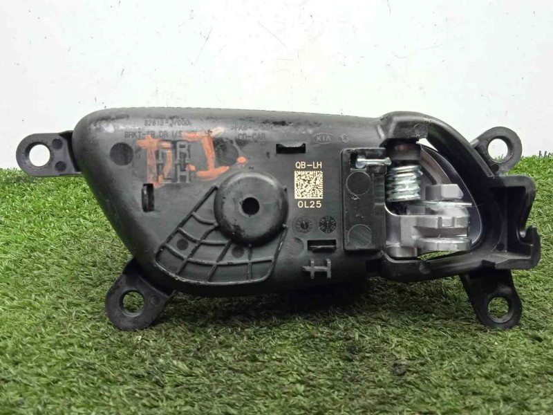 Recambio de maneta interior delantera izquierda para kia ceed 1.0 tgdi cat referencia OEM IAM 82613J7000  