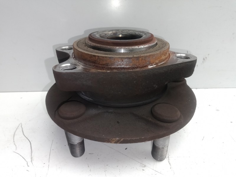 Recambio de rodamiento buje delantero para nissan juke (f15) 1.2 16v cat referencia OEM IAM  DERECHO 