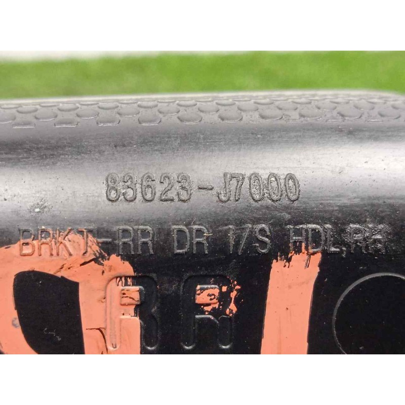 Recambio de maneta interior trasera derecha para kia ceed 1.0 tgdi cat referencia OEM IAM 83623J7000  