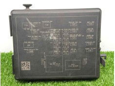 Recambio de caja reles / fusibles para fiat freemont (345) 2.0 16v multijet cat referencia OEM IAM 68068355AD  