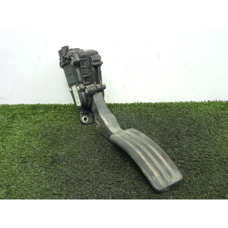 Recambio de potenciometro pedal para dacia duster 1.5 dci diesel fap cat referencia OEM IAM 8200386506D-6PV00908502  RENAULT