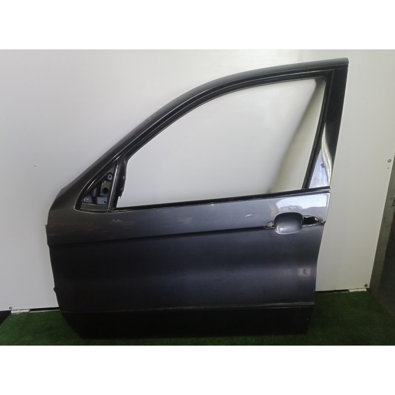 Recambio de puerta delantera izquierda para bmw x5 (e53) 3.0 24v turbodiesel cat referencia OEM IAM  NEGRO 