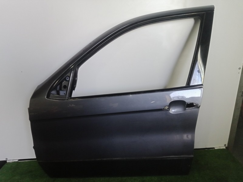 Recambio de puerta delantera izquierda para bmw x5 (e53) 3.0 24v turbodiesel cat referencia OEM IAM  NEGRO 