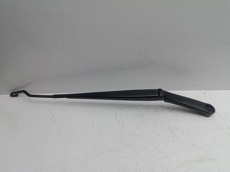 Recambio de brazo limpia delantero derecho para hyundai ix35 1.7 crdi cat referencia OEM IAM   