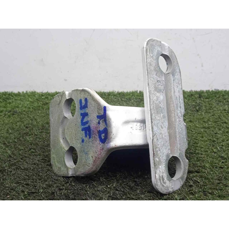 Recambio de bisagra para land rover evoque 2.2 td4 cat referencia OEM IAM BJ32228A TRASERA DERECHA INFERIOR 