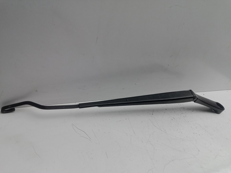 Recambio de brazo limpia delantero derecho para hyundai ix35 1.7 crdi cat referencia OEM IAM   