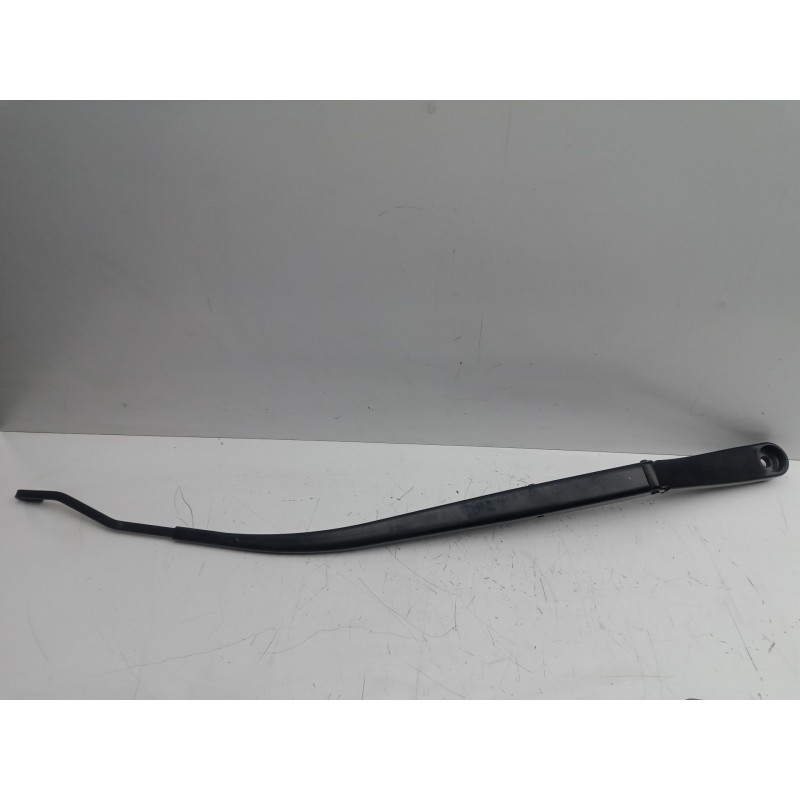 Recambio de brazo limpia delantero izquierdo para hyundai ix35 1.7 crdi cat referencia OEM IAM   