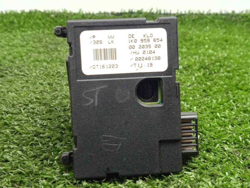 Recambio de sensor para volkswagen golf v berlina (1k1) 2.0 tdi referencia OEM IAM 1K0959654  