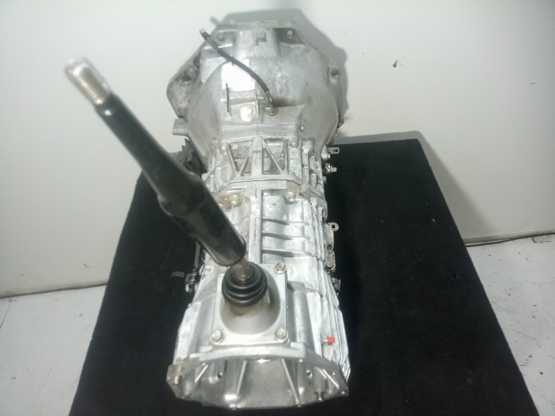 Recambio de caja cambios para toyota land cruiser (j15) 3.0 turbodiesel cat referencia OEM IAM QNJTMBQ 6.VELOCIDADES MANUAL