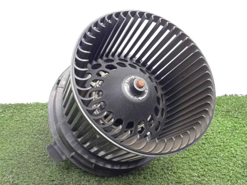 Recambio de motor calefaccion para peugeot 207 cc 1.6 16v referencia OEM IAM N102992G Ø DIAMETRO: 140MM 