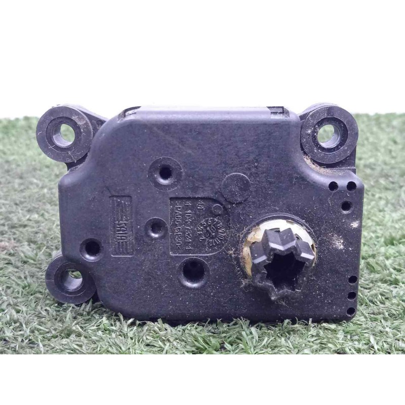 Recambio de motor trampilla calefaccion para peugeot 207 cc 1.6 16v referencia OEM IAM F663746XC  