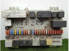 Recambio de caja reles / fusibles para vehiculos fuera decreto ley caravana / remolque caravana referencia OEM IAM 81254446060  