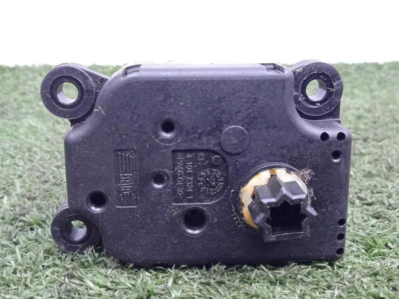 Recambio de motor trampilla calefaccion para peugeot 207 cc 1.6 16v referencia OEM IAM F663746XC  