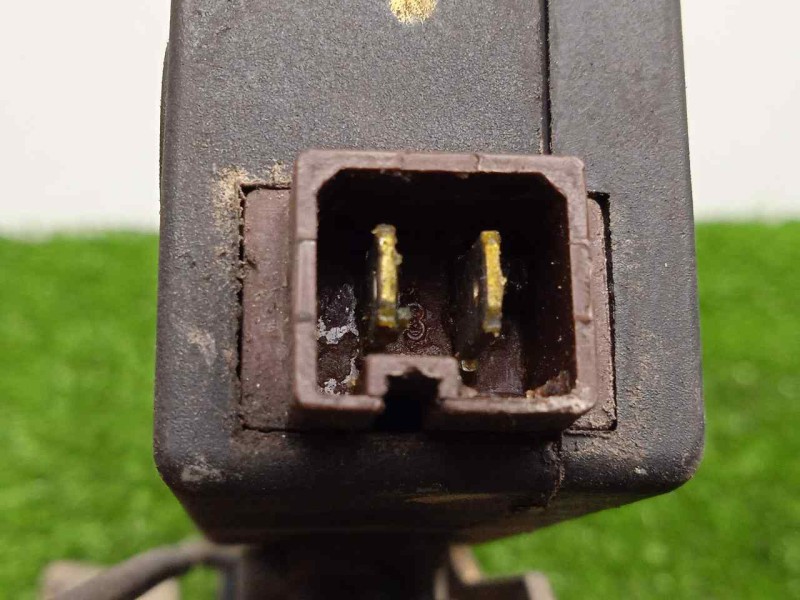 Recambio de cerradura puerta delantera derecha para citroën zx 1.4 referencia OEM IAM SINREFERENCIA 5.PUERTAS 2.PINES