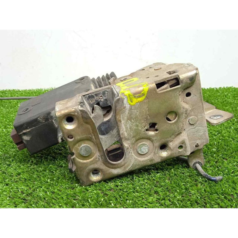 Recambio de cerradura puerta delantera derecha para citroën zx 1.4 referencia OEM IAM SINREFERENCIA 5.PUERTAS 2.PINES