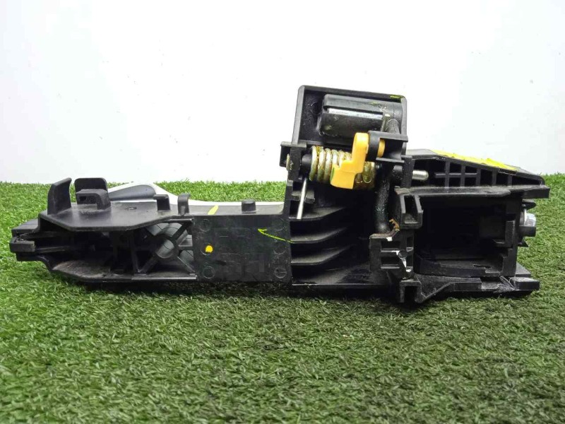 Recambio de maneta exterior delantera derecha para kia ceed 1.0 tgdi cat referencia OEM IAM 82662J7020  