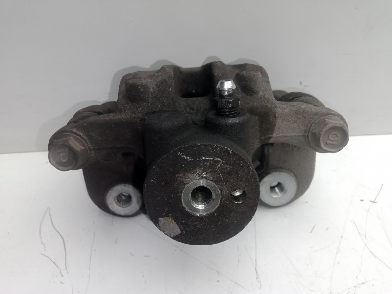 Recambio de pinza freno trasera izquierda para hyundai ix35 1.7 crdi cat referencia OEM IAM DT6 MOBIS 