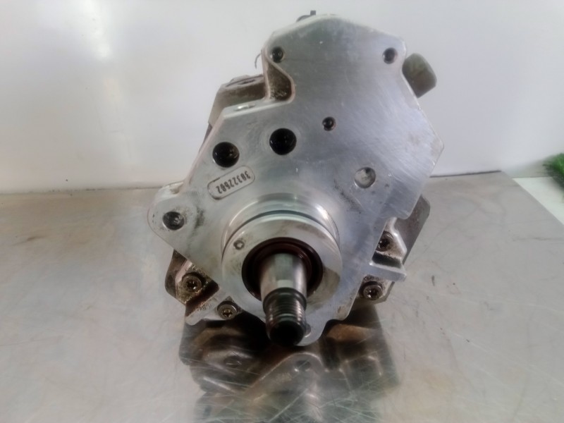 Recambio de bomba inyeccion para renault espace iv (jk0) 2.2 dci turbodiesel referencia OEM IAM 8200457039  