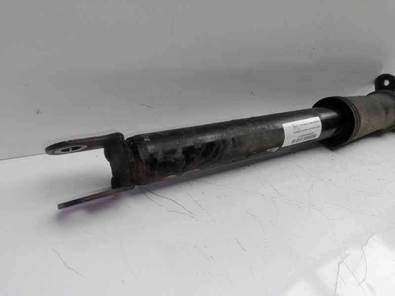 Recambio de amortiguador trasero derecho para hyundai ix35 1.7 crdi cat referencia OEM IAM   