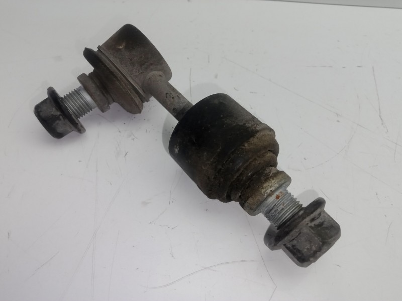 Recambio de bieleta estabilizadora trasera derecha para hyundai ix35 1.7 crdi cat referencia OEM IAM   