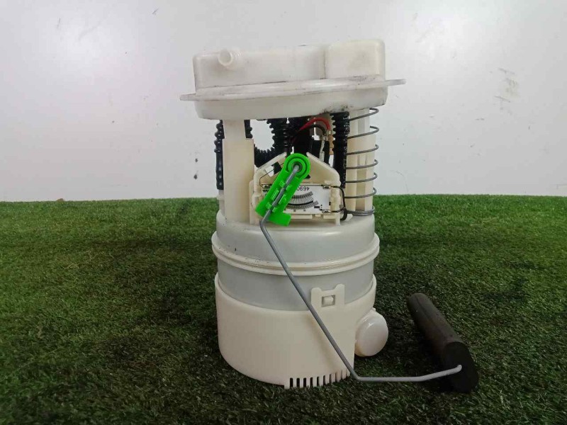 Recambio de aforador para dacia sandero 1.4 cat referencia OEM IAM 172024388R CON.BOMBA 