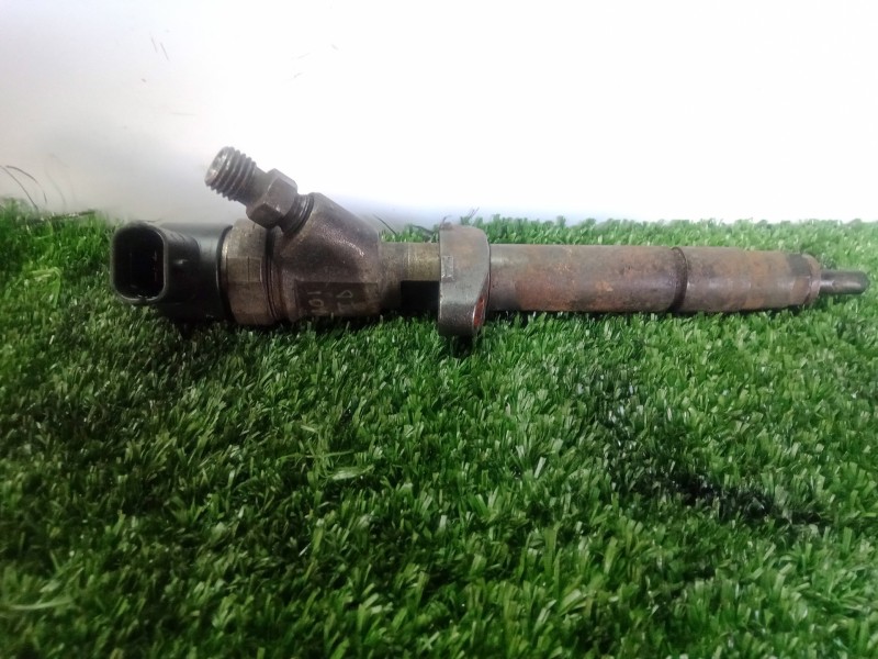 Recambio de inyector para renault espace iv (jk0) 2.2 dci turbodiesel referencia OEM IAM 8200084534-0445110084  