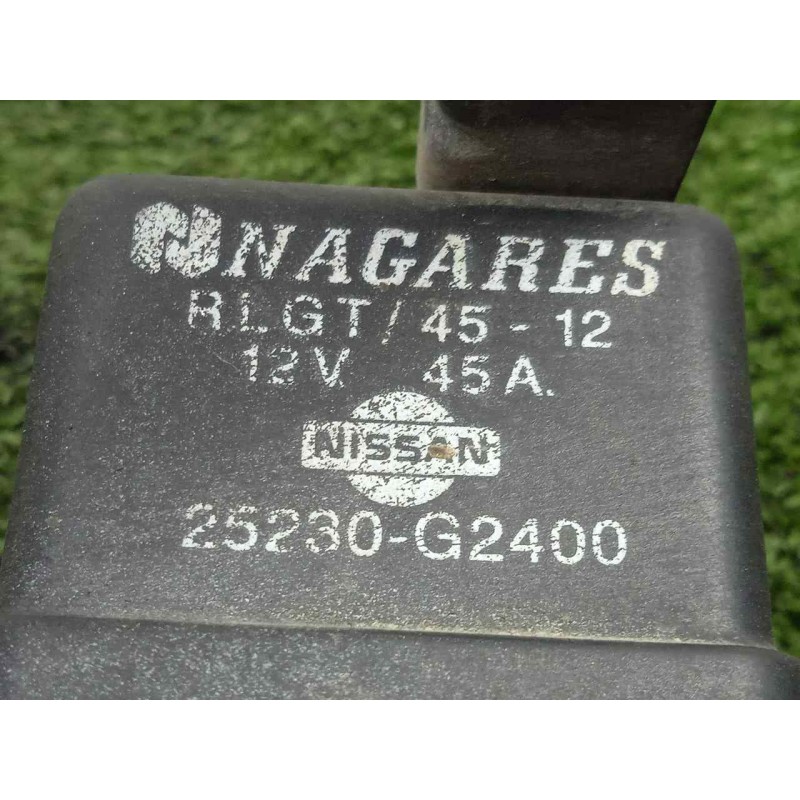 Recambio de caja precalentamiento para nissan terrano/terrano.ii (r20) 2.7 turbodiesel referencia OEM IAM 25230G2400  