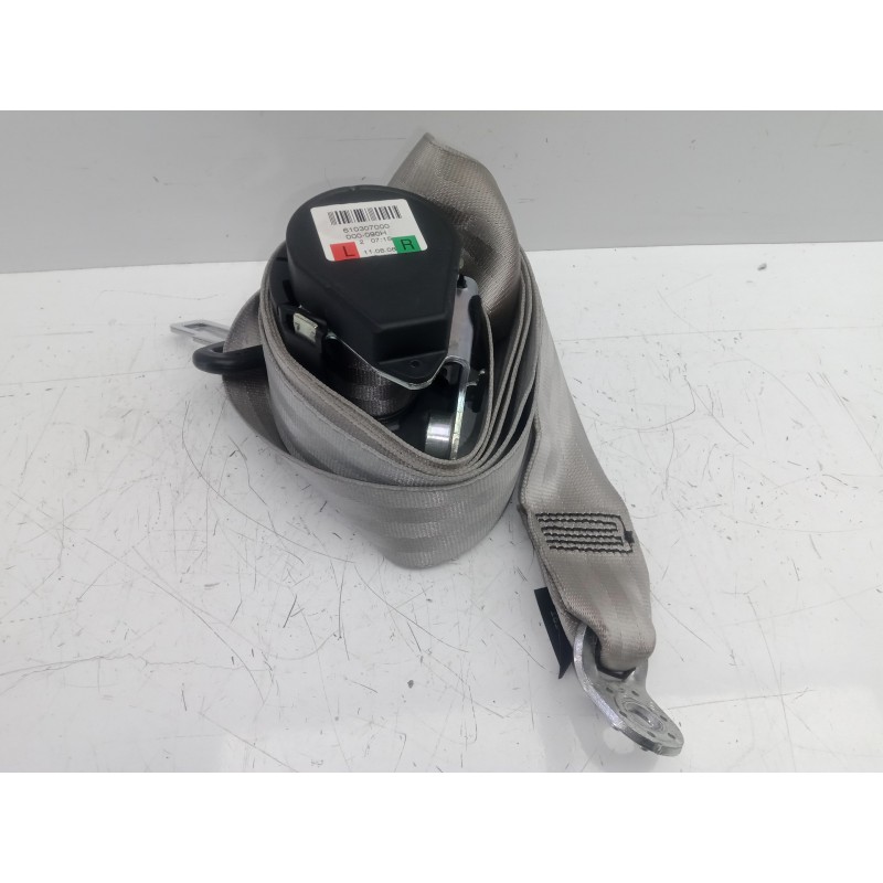 Recambio de cinturon seguridad trasero central para audi a4 ber. (b8) 1.8 16v tfsi referencia OEM IAM 610307000  