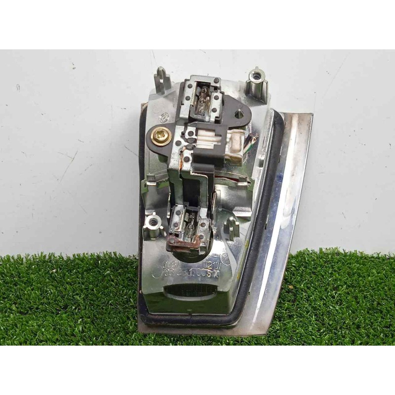 Recambio de piloto trasero izquierdo interior para lancia thesis (115) 2.4 jtd cat referencia OEM IAM SINREFERENCIA  