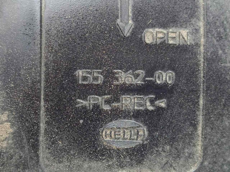 Recambio de faro izquierdo para lancia thesis (115) 2.4 jtd cat referencia OEM IAM 15536200 XENON 