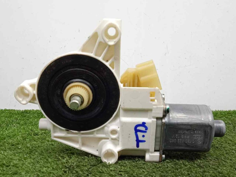 Recambio de motor elevalunas trasero derecho para mercedes-benz clase r (w251) 3.0 cdi cat referencia OEM IAM A2518200208-996149