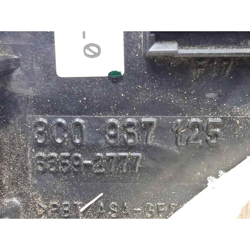 Recambio de caja reles / fusibles para volkswagen passat berlina (3c2) 2.0 tdi referencia OEM IAM 3C0937125  