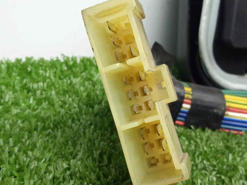 Recambio de mando elevalunas delantero izquierdo para mg serie 200 (xh) 216 se referencia OEM IAM  4.BOTONES 