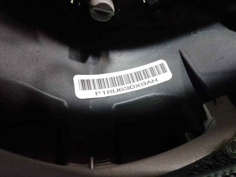 Recambio de volante para fiat freemont (345) 2.0 16v multijet cat referencia OEM IAM P1RU63DX9AH  