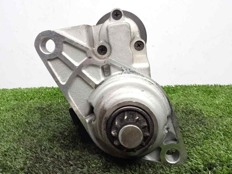 Recambio de motor arranque para seat ibiza (6l1) 1.4 16v referencia OEM IAM 0001121017 10.DIENTES 