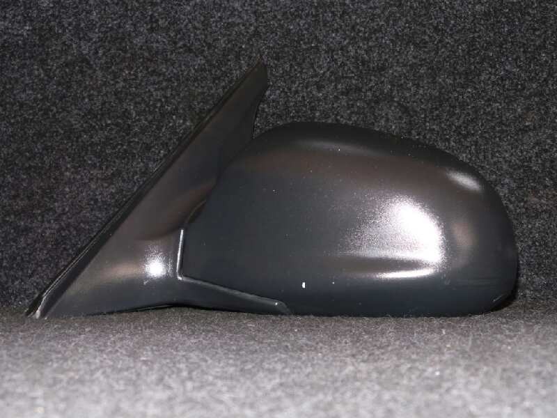 Recambio de retrovisor izquierdo para hyundai accent (lc) 1.3 cat referencia OEM IAM  MANUAL NEGRO