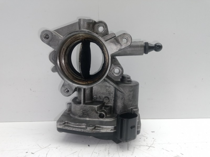 Recambio de caja mariposa para opel insignia berlina 2.0 cdti cat referencia OEM IAM 50569200  