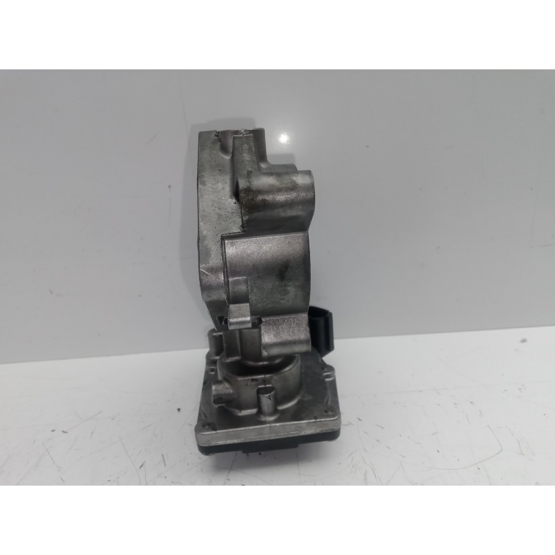 Recambio de caja mariposa para opel insignia berlina 2.0 cdti cat referencia OEM IAM 50569200  