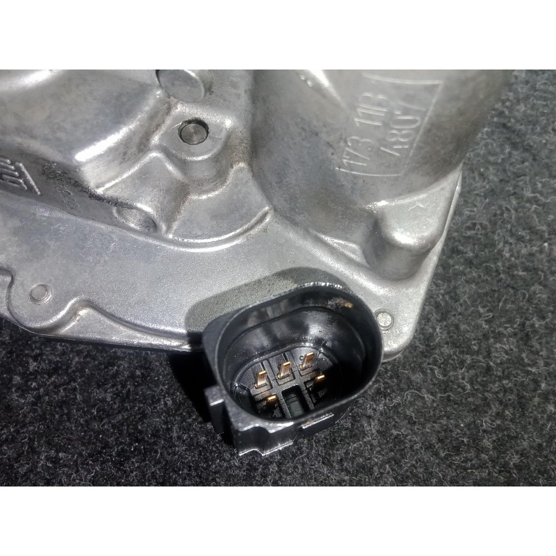 Recambio de caja mariposa para opel insignia berlina 2.0 cdti cat referencia OEM IAM 50569200  