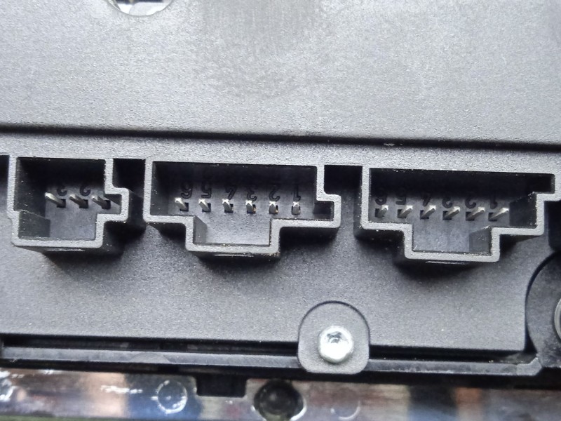 Recambio de warning para mercedes-benz clase c (w203) berlina 2.2 cdi cat referencia OEM IAM 2038212881-33630101  