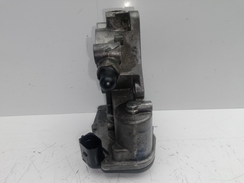 Recambio de caja mariposa para opel insignia berlina 2.0 cdti cat referencia OEM IAM 50569200  