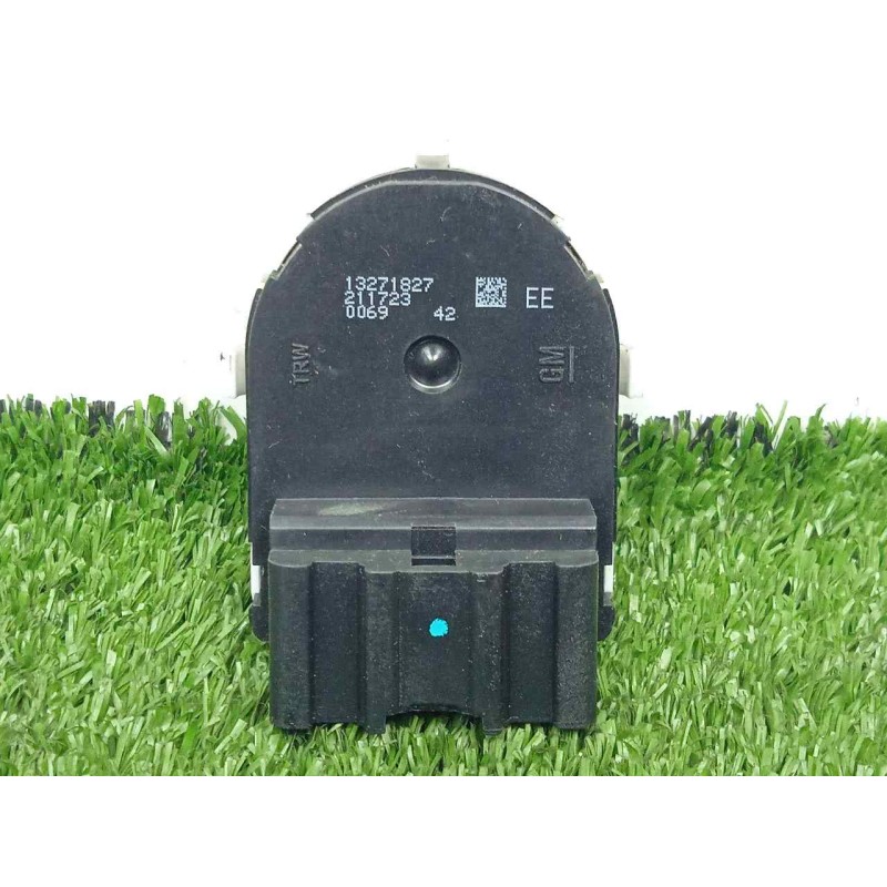 Recambio de mando retrovisor para opel meriva b 1.4 16v turbo cat referencia OEM IAM 13271827  