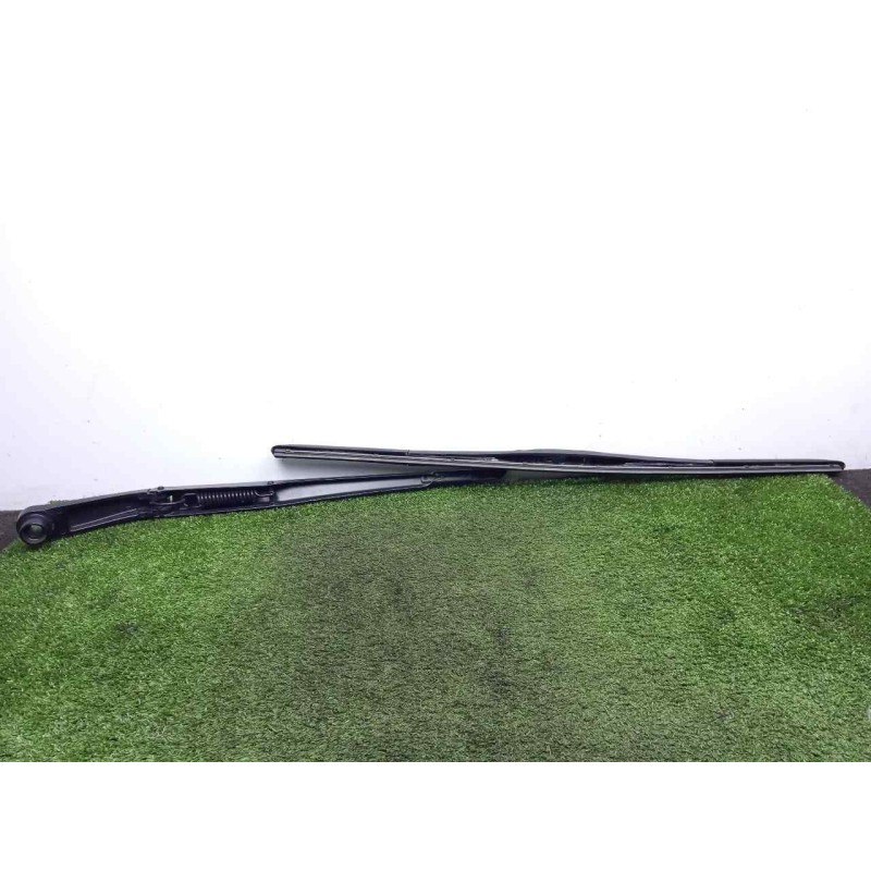 Recambio de brazo limpia delantero izquierdo para kia ceed 1.0 tgdi cat referencia OEM IAM 98311J7000  