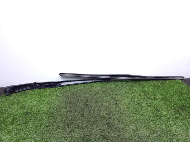 Recambio de brazo limpia delantero izquierdo para kia ceed 1.0 tgdi cat referencia OEM IAM 98311J7000  