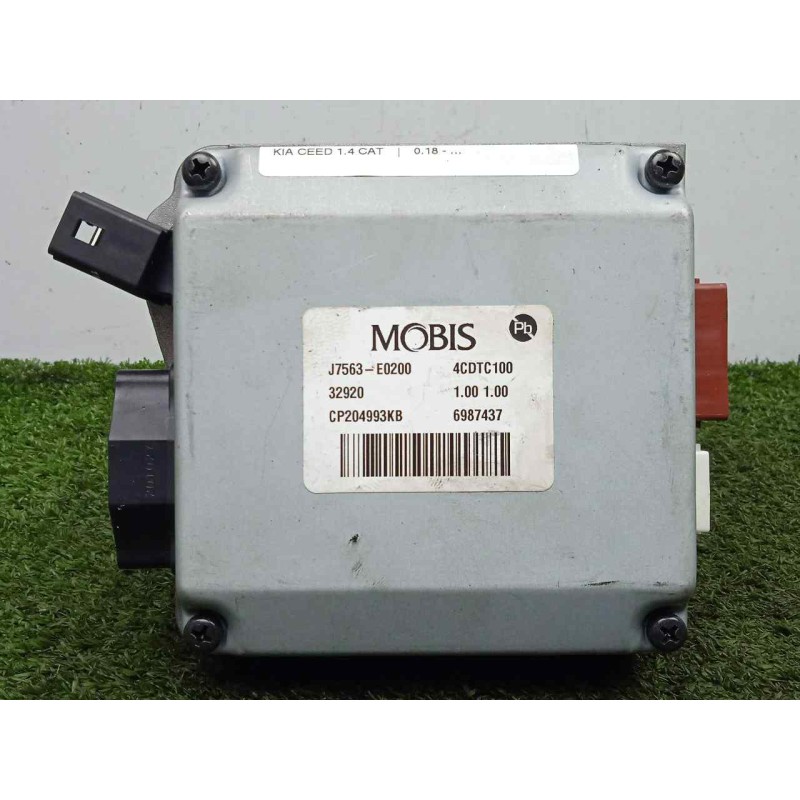 Recambio de modulo electronico para kia ceed 1.0 tgdi cat referencia OEM IAM J7563E0200-4CDTC100  