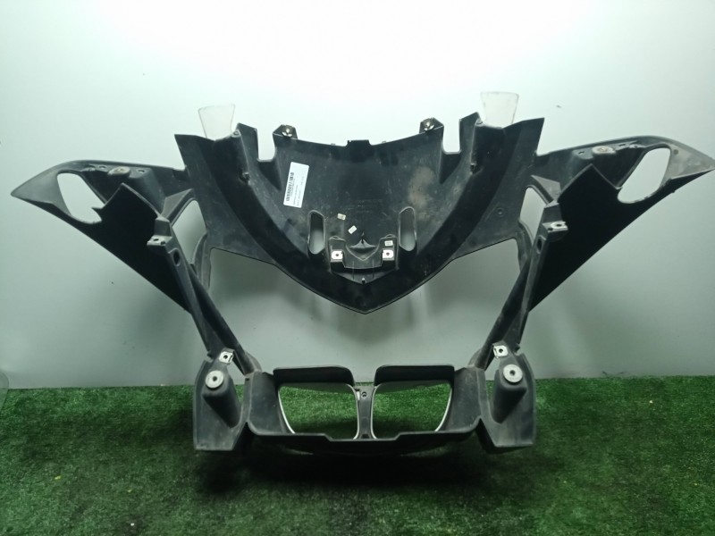 Recambio de carenado delantero para bmw r 1200 rt/st referencia OEM IAM 46637682929 K26 - 05-10 FRONTAL